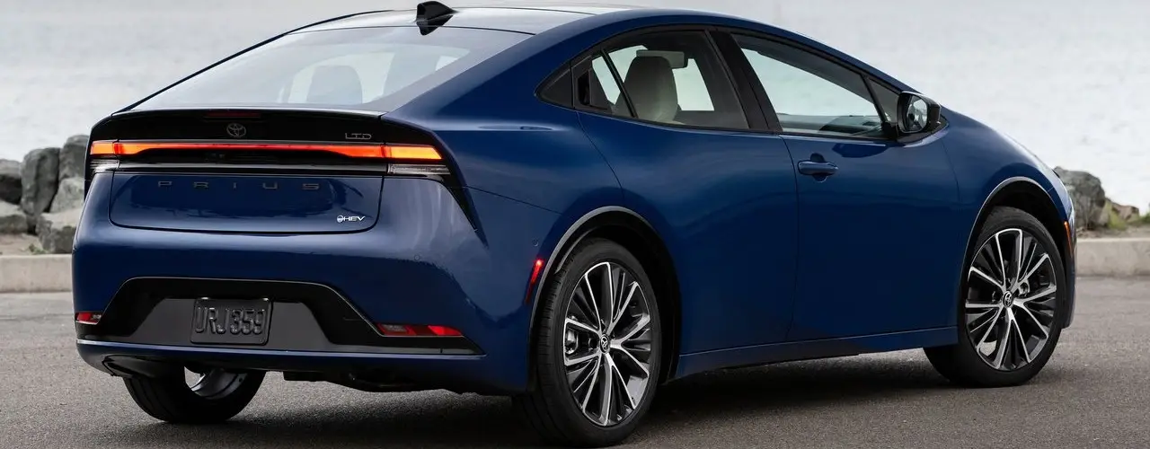 Toyota Prius Manuals and User Guides